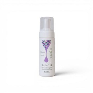 Nuvola mousse detergente morbida e delicata con attivi idratanti 150 ml